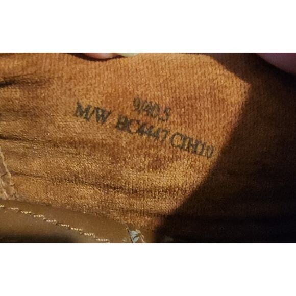 BOC Born Concept Carla brown distressed leather bootie heel sz 9 - Picture 11 of 12